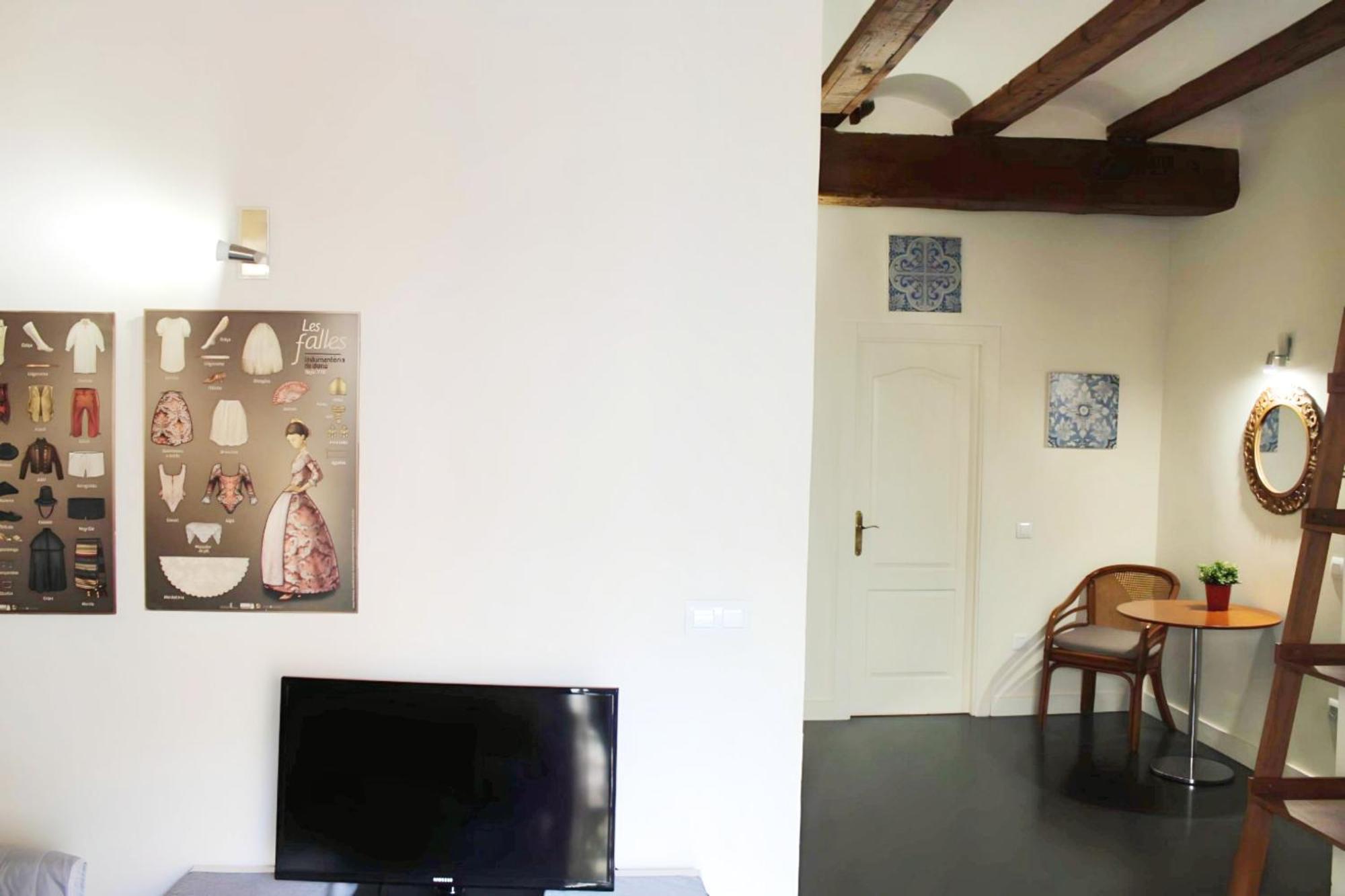 Apartamento Reformado Cerca De La Plaza Redonda Valência Exterior foto