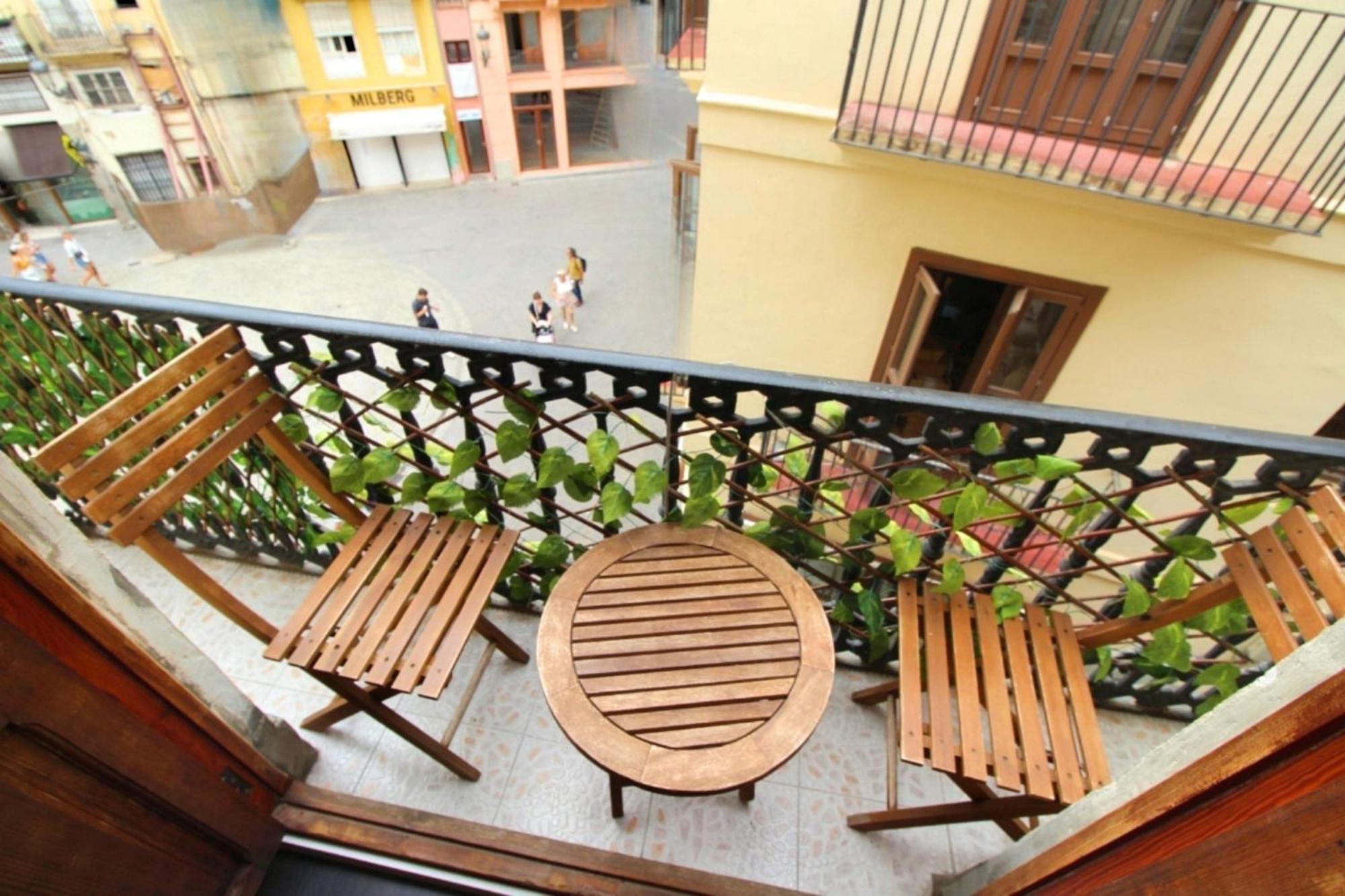 Apartamento Reformado Cerca De La Plaza Redonda Valência Exterior foto
