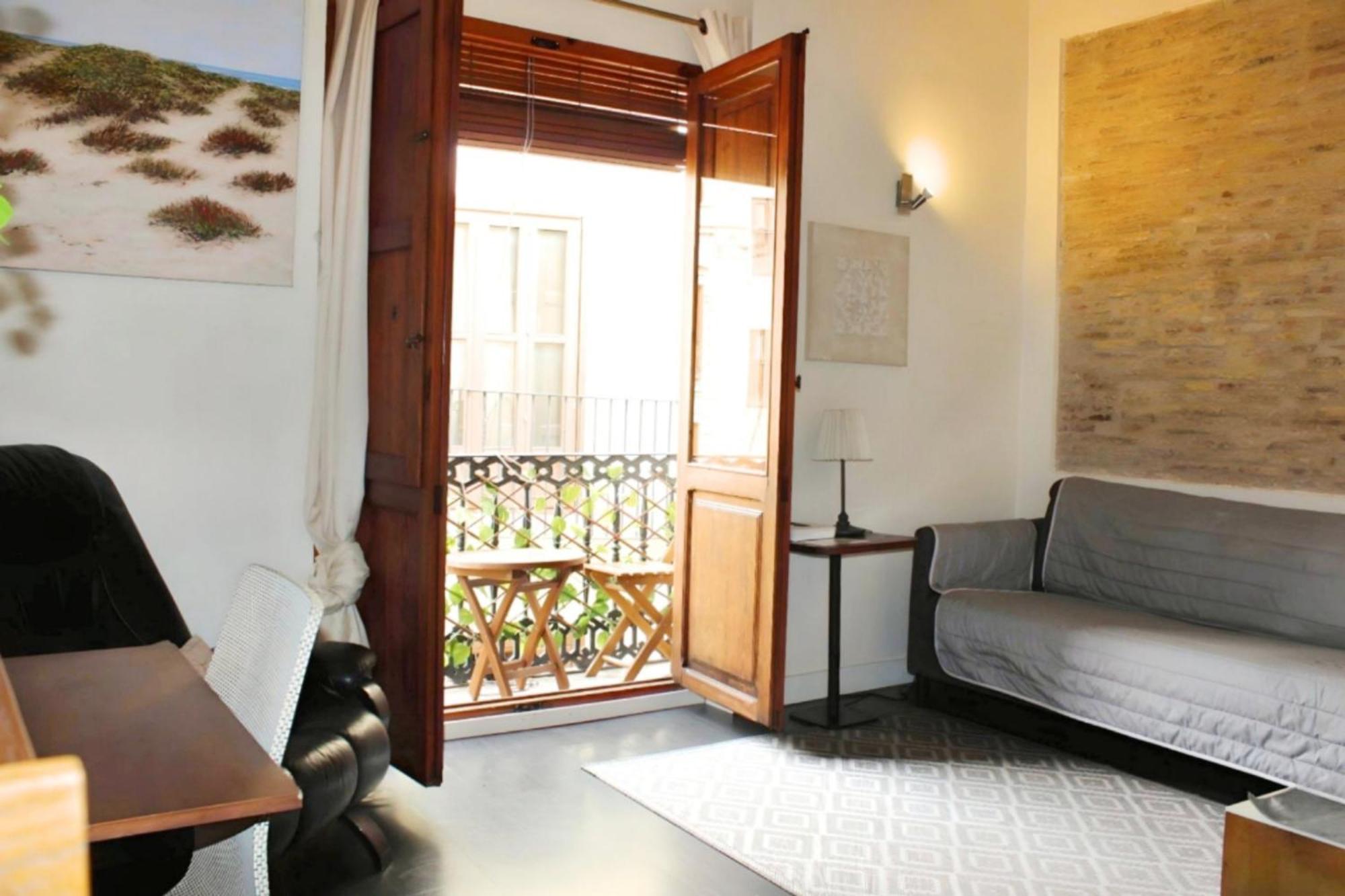 Apartamento Reformado Cerca De La Plaza Redonda Valência Exterior foto