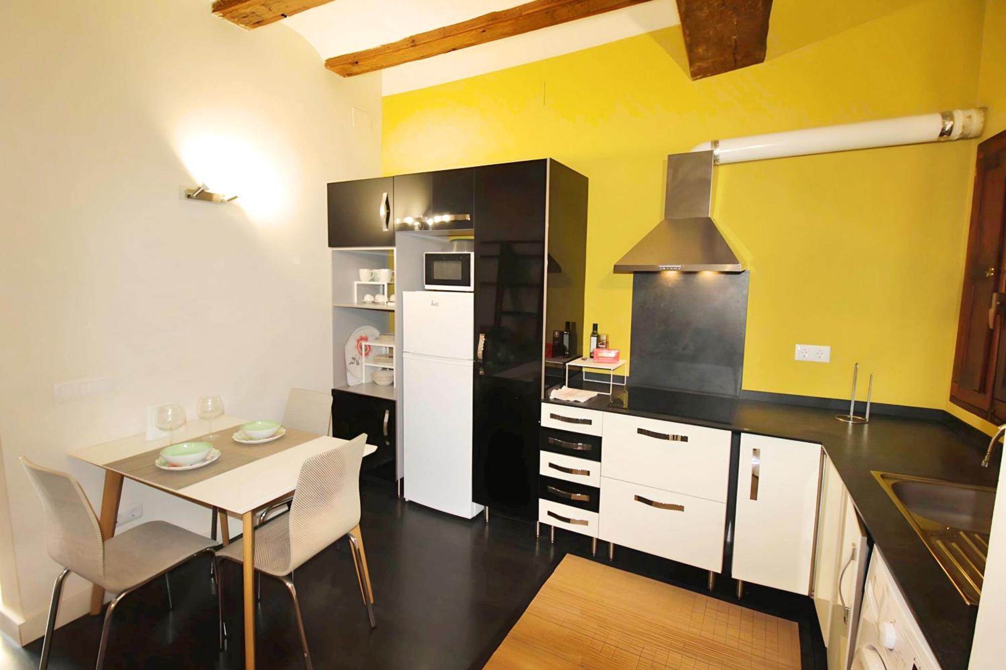 Apartamento Reformado Cerca De La Plaza Redonda Valência Exterior foto