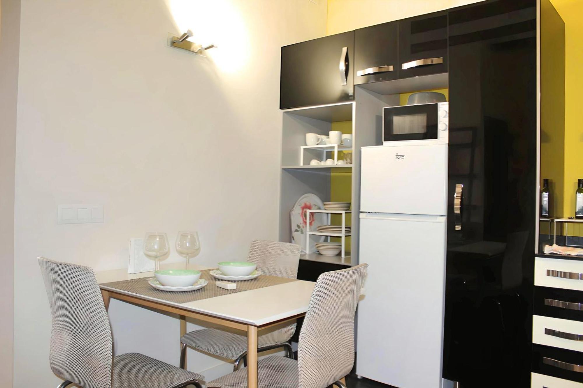 Apartamento Reformado Cerca De La Plaza Redonda Valência Exterior foto